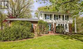 19 WOODINGTON CRESCENT | St. Catharines Ontario | Slide Image One