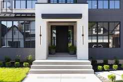 6 FEDORKOW LANE | Niagara-on-the-Lake Ontario | Slide Image Two