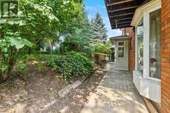 7190 WATERLOO DRIVE | Niagara Falls Ontario | Slide Image Forty-four