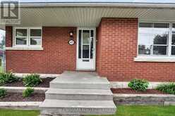 6427 CARLTON AVENUE | Niagara Falls Ontario | Slide Image Six