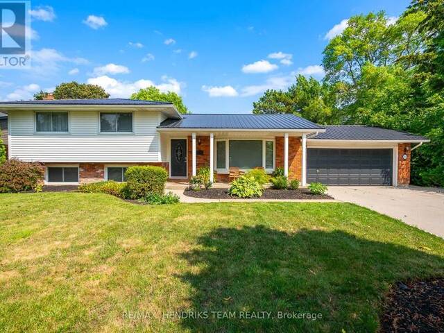 6 GARRISON VILLAGE DRIVE Niagara-on-the-Lake Ontario, L0S 1J0 - 4 Bedrooms Home For Sale
