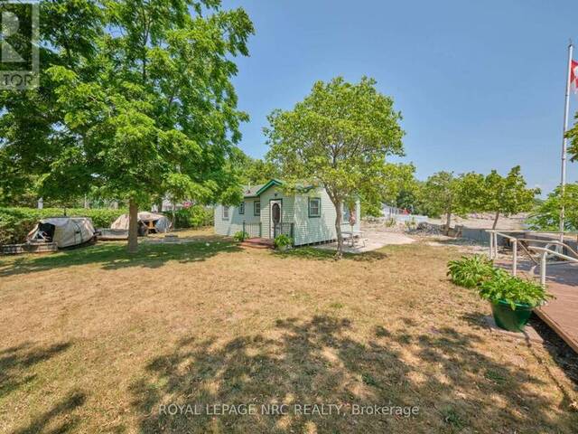 5 MOHAWK POINT ROAD Lowbanks Ontario, N0A 1K0 - 2 Bedrooms Waterfront Home For sale