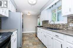 15 BLACK FRIARS ROAD | St. Catharines Ontario | Slide Image Thirteen
