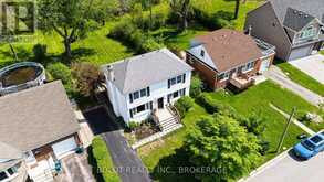 35 RIVERCREST DRIVE | St. Catharines Ontario | Slide Image Five