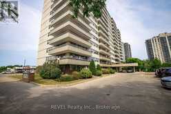 809 - 215 GLENRIDGE AVENUE | St. Catharines Ontario | Slide Image Seventeen