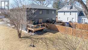 668 QUAKER ROAD | Welland Ontario | Slide Image Thirty-one