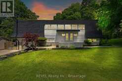 196 WARNER ROAD | Niagara-on-the-Lake Ontario | Slide Image Six