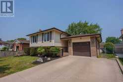 4171 BROOKDALE DRIVE | Niagara Falls Ontario | Slide Image Three