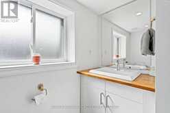 105 LIGHTHOUSE DRIVE | Dunnville Ontario | Slide Image Nine