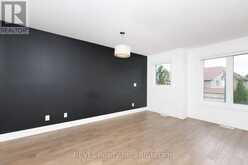 7230 LIONSHEAD AVENUE | Niagara Falls Ontario | Slide Image Fifteen