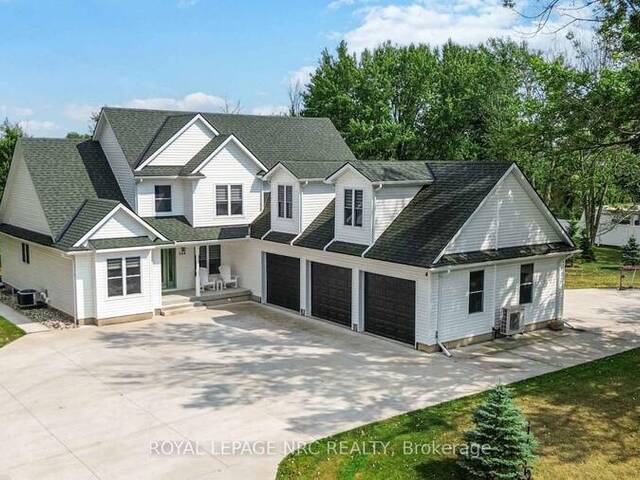 124 HOLLOWAY BAY ROAD Fort Erie Ontario, L0S 1R0 - 5 Bedrooms Home For Sale