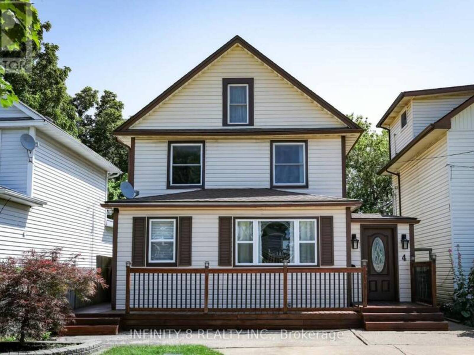 4 ALPINE STREET, St. Catharines, Ontario L2S 2Y1