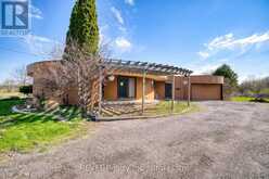 9572 SODOM ROAD | Niagara Falls Ontario | Slide Image Two
