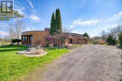 9572 SODOM ROAD | Niagara Falls Ontario | Slide Image Four
