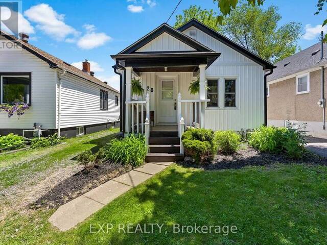 28 GRANTHAM AVENUE St. Catharines Ontario, L2P 3B4 - 3 Bedrooms Home For Sale
