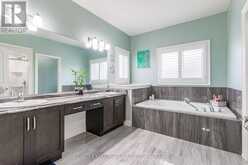 9211 TALLGRASS AVENUE | Niagara Falls Ontario | Slide Image Twenty-one