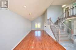 15 CREANONA BOULEVARD | Hamilton Ontario | Slide Image Eleven