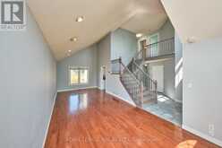 15 CREANONA BOULEVARD | Hamilton Ontario | Slide Image Twelve