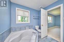 15 CREANONA BOULEVARD | Hamilton Ontario | Slide Image Thirty-three