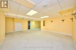 15 CREANONA BOULEVARD | Hamilton Ontario | Slide Image Forty