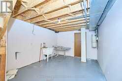 20 - 2720 MEWBURN ROAD | Niagara Falls Ontario | Slide Image Twenty-eight