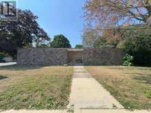 4213/4207 4213/4207 DRUMMOND ROAD | Niagara Falls Ontario | Slide Image One