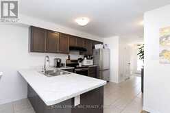 7794 WHITE PINE CRESCENT | Niagara Falls Ontario | Slide Image Seven
