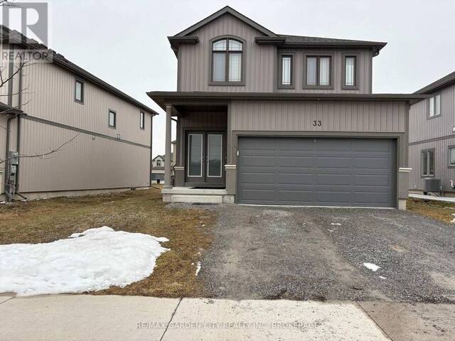 33 BOUNTY AVENUE Thorold Ontario, L2V 0H3 - 4 Bedrooms Home For Sale