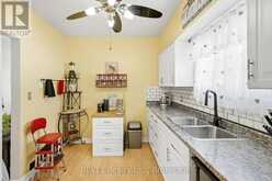 9 CAMBRIDGE AVENUE | St. Catharines Ontario | Slide Image Thirteen
