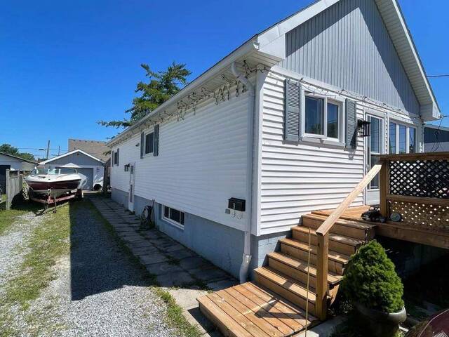 9 CAMBRIDGE AVENUE St. Catharines Ontario, L2P 1W6 - Property For Sale