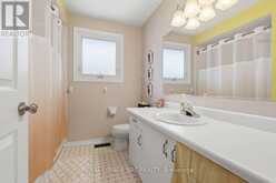 28 ROLLINS DRIVE | Welland Ontario | Slide Image Eighteen