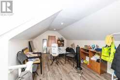 4770 QUEEN STREET | Niagara Falls Ontario | Slide Image Thirteen