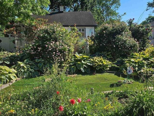 7 VERA STREET St. Catharines Ontario, L2S 1C3 - Property For Sale