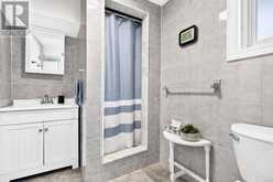 5004 PETTIT AVENUE | Niagara Falls Ontario | Slide Image Seventeen
