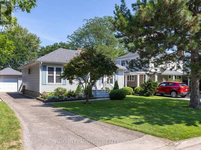 61 HIGHLAND AVENUE St. Catharines Ontario, L2R 4H9 - 2 Bedrooms Home For Sale