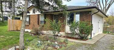 150 ELMWOOD AVENUE | Fort Erie Ontario | Slide Image Four