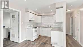 225 GRANTHAM AVENUE | St. Catharines Ontario | Slide Image Ten