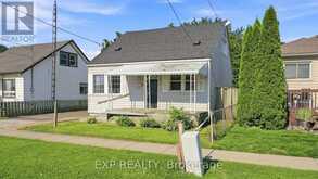 225 GRANTHAM AVENUE | St. Catharines Ontario | Slide Image One