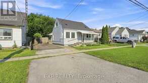 225 GRANTHAM AVENUE | St. Catharines Ontario | Slide Image Three