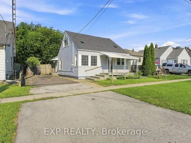 225 GRANTHAM AVENUE St. Catharines Ontario, L2M 4Z2 - 3 Bedrooms Home For Sale