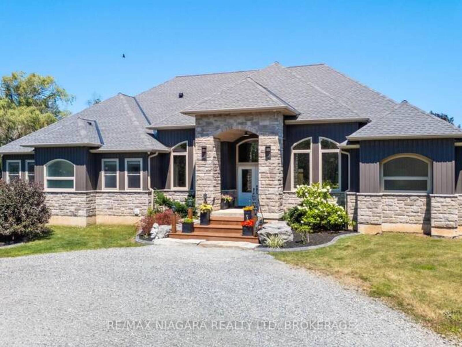 2439 MILLER ROAD, Port Colborne, Ontario L3K 5V5
