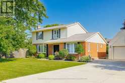 212 LIVINGSTON AVENUE | Grimsby Ontario | Slide Image One