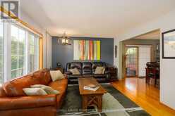 212 LIVINGSTON AVENUE | Grimsby Ontario | Slide Image Nine