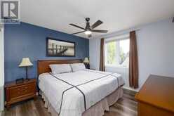 212 LIVINGSTON AVENUE | Grimsby Ontario | Slide Image Thirty