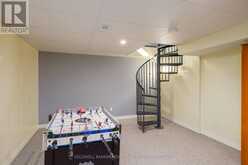 212 LIVINGSTON AVENUE | Grimsby Ontario | Slide Image Thirty-six