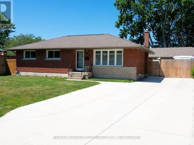 91 CRESCENT DRIVE Welland Ontario, L3B 2X4 - 4 Bedrooms Home For Sale