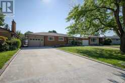 85 REGENT DRIVE | St. Catharines Ontario | Slide Image Three