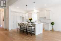 727 WARNER ROAD | Niagara-on-the-Lake Ontario | Slide Image Twelve
