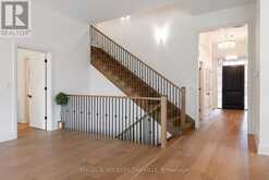 727 WARNER ROAD | Niagara-on-the-Lake Ontario | Slide Image Five