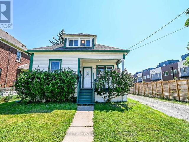 5790 ROBINSON STREET Niagara Falls Ontario, L2G 2B2 - 4 Bedrooms Home For Sale